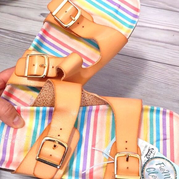 (21-1067) 🔥3/$20🔥 Cat & Jack Tan Drew Sandals Size 5 - Picture 10 of 10